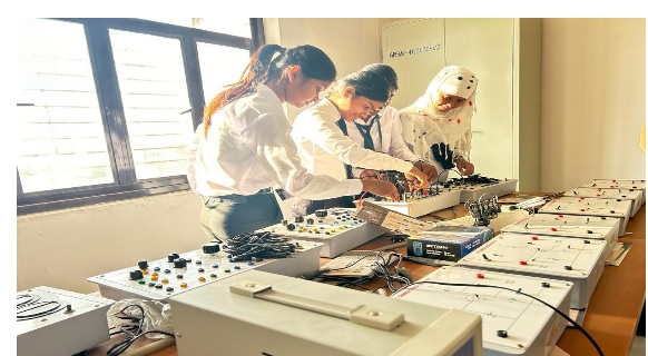 Digital Electronics Lab